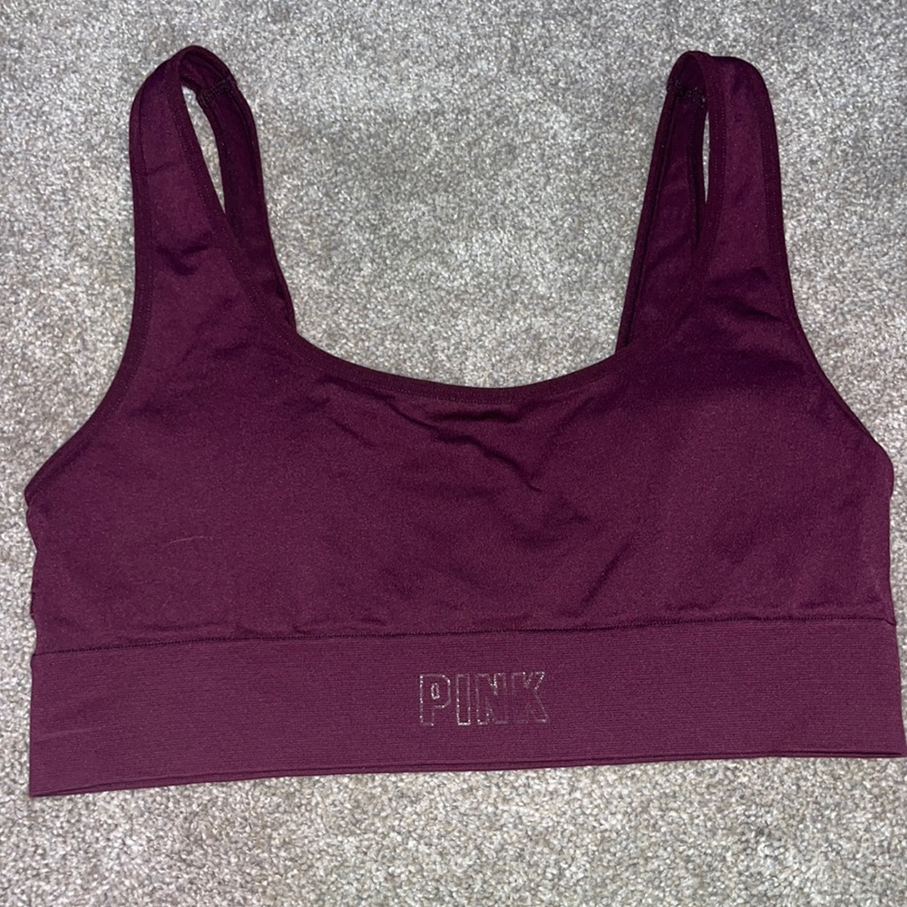 🔥 3/$15! size M maroon sports bra - by pink/vs!